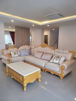 【洪㚞大道】独栋别墅出租-柬之窗