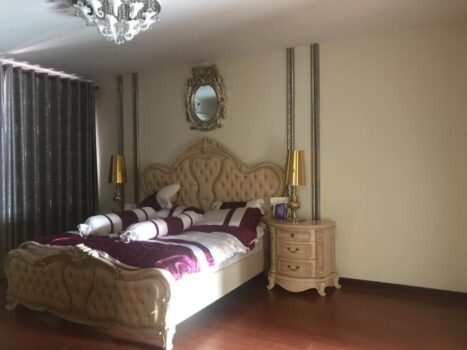 玫瑰公寓出租/ 出售 尺寸 260米 楼 26 卧室 4 浴室-柬之窗