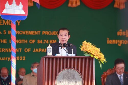 洪森表示：昨天新增三例社区奥密克戎-柬之窗