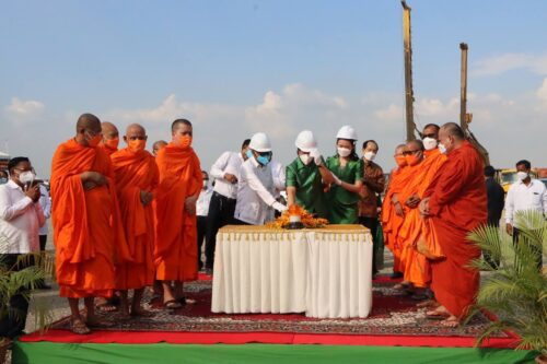 金边市新冠肺炎医疗中心正式动工,11栋建筑占地7公顷-柬之窗