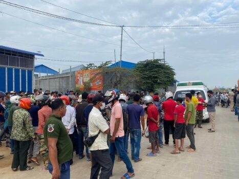 六劫匪打劫被反杀,一死五逃-柬之窗