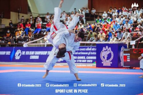 柬埔寨主办的第九届东南亚空手道锦标赛开幕-柬之窗