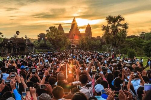 暹粒吴哥窟塔尖日出奇景又来了-柬之窗