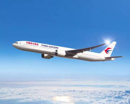 中国东航搭载132人客机在广西坠毁 附现场视频-柬之窗