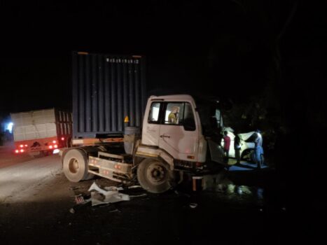 交通事故，导致一中国男子当场死亡-柬之窗