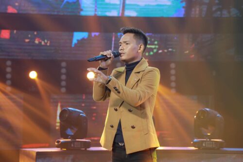 Sour vichet柬埔寨歌手选秀冠军的社交媒体收入-柬之窗