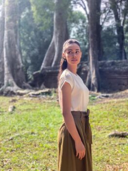 精通四语言的著名柬法混血儿角逐今年柬埔寨环球小姐-柬之窗