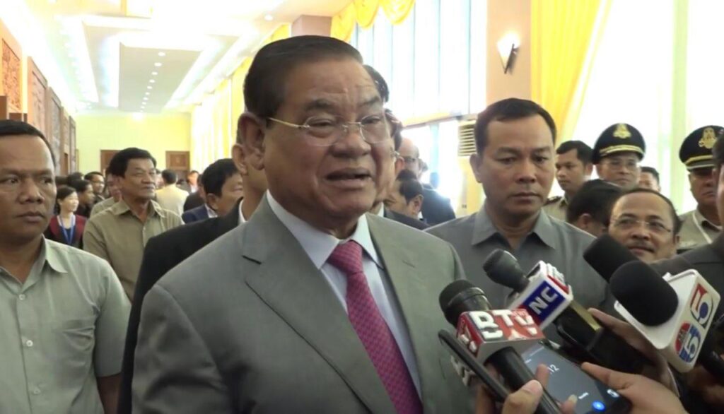 反对党假借柬内政部长赴法例行体检 造谣会面组建临时政府 - 柬之窗-柬之窗