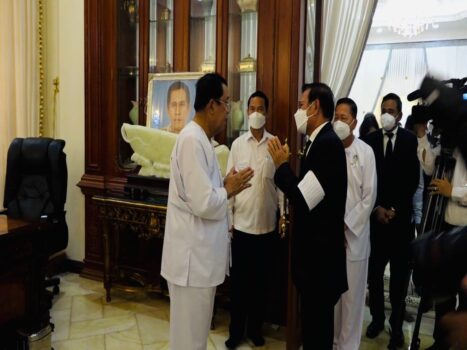 洪森允许金速卡会见就洪能逝世表示深切哀悼-柬之窗