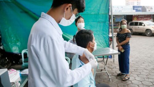 柬卫生部从6月4日至6日暂停疫苗接种3天-柬之窗