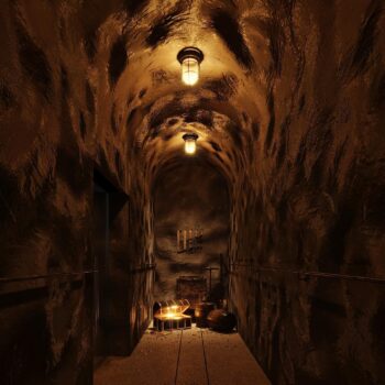 YubNis(今夜)酒吧，躲起来喝一杯-柬之窗