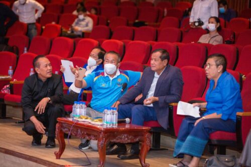 柬埔寨为东南亚运动会旗帜交接仪式进行彩排-柬之窗