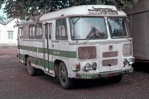 柬埔寨80和90年代的公共汽车(图集)-柬之窗