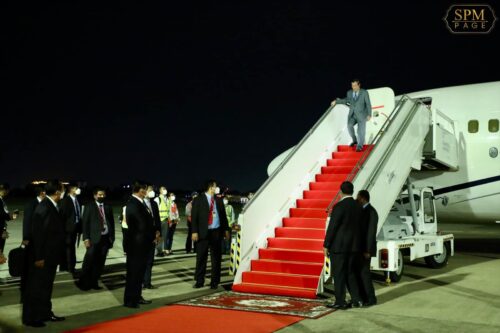 洪森首相结束访美行程顺利抵达金边-柬之窗