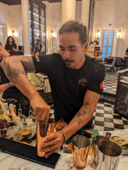 柬埔寨最佳鸡尾酒调酒师比赛，行业爱好者不易错过-柬之窗