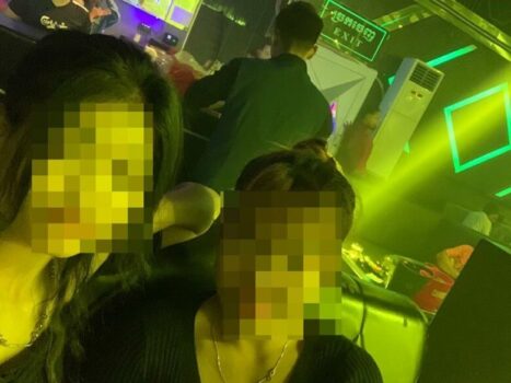 男子“寻花”遭仙人跳-柬之窗