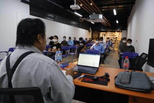 Freshnews新闻培训中心第二期开课报名开始了-柬之窗