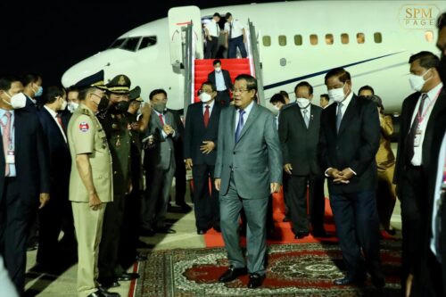 洪森首相结束访美行程顺利抵达金边-柬之窗