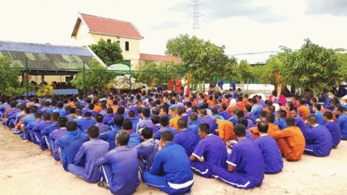 柬埔寨全国3.8万名囚犯，一半以上囚犯与毒品有关-柬之窗