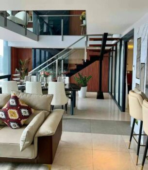 永旺1对面公寓出租四房一厅三卫-柬之窗